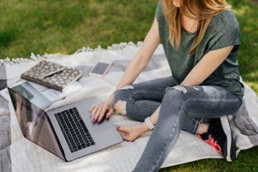 拼多多买家买两件退一件怎么办?退款规则是什么?-淘商院