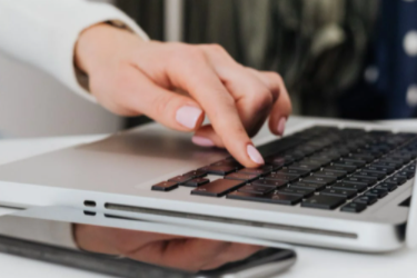 1688一件代发到拼多多卖多少钱?怎么上架到拼多多店铺?-淘商院