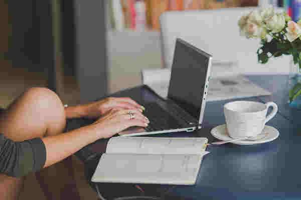 速卖通如何高效管理店铺商品?商品如何上传?-淘商院